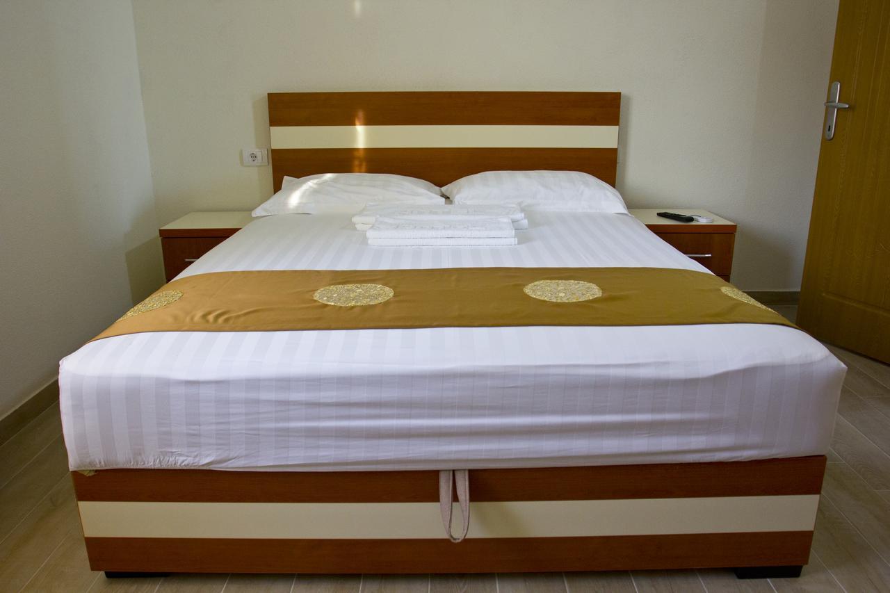 Apartments Gran Sasso Ulcinj Exterior foto