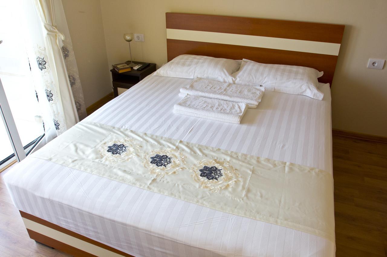 Apartments Gran Sasso Ulcinj Exterior foto